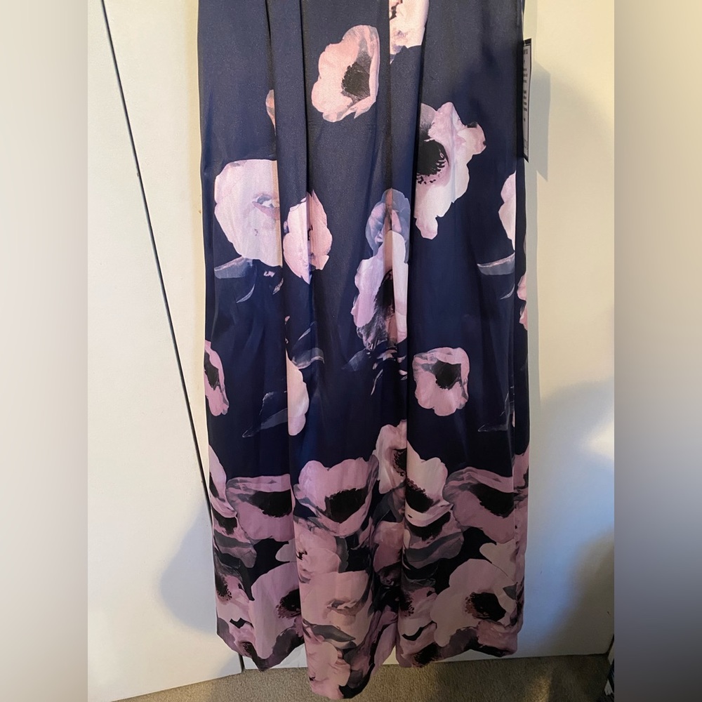 XSCAPE Off-The-Shoulder Floral-Print Floor Length Gown Size 4 Color Navy Floral - Picture 5 of 14